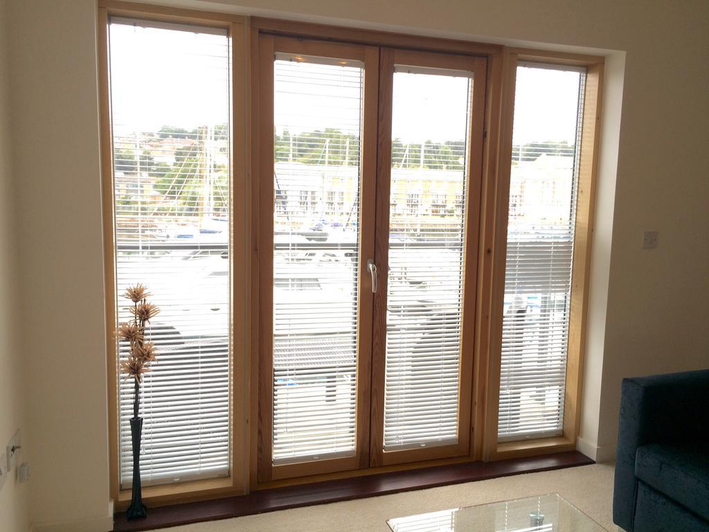 Liberty Marina 2Br Apartment Портисхед Номер фото